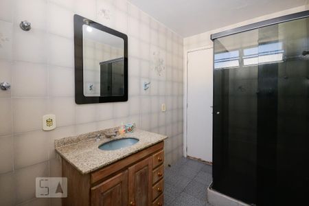 Apartamento à venda com 142m², 4 quartos e 1 vaga Apartamento à venda com 142m², 4 quartos e 1 vagaBanheiro suíte