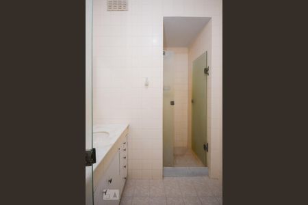 Apartamento à venda com 142m², 4 quartos e 1 vaga Apartamento à venda com 142m², 4 quartos e 1 vagaBanheiro