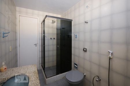 Apartamento à venda com 142m², 4 quartos e 1 vaga Apartamento à venda com 142m², 4 quartos e 1 vagaBanheiro suíte