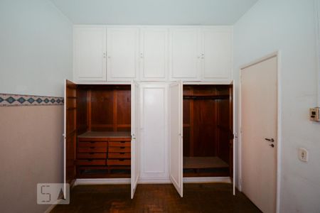 Apartamento à venda com 142m², 4 quartos e 1 vaga Apartamento à venda com 142m², 4 quartos e 1 vagaQuarto 3