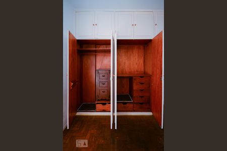 Apartamento à venda com 142m², 4 quartos e 1 vaga Apartamento à venda com 142m², 4 quartos e 1 vagaQuarto 1