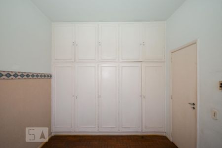 Apartamento à venda com 142m², 4 quartos e 1 vaga Apartamento à venda com 142m², 4 quartos e 1 vagaQuarto 3