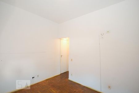 Apartamento à venda com 142m², 4 quartos e 1 vaga Apartamento à venda com 142m², 4 quartos e 1 vagaSuíte