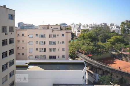 Apartamento à venda com 142m², 4 quartos e 1 vaga Apartamento à venda com 142m², 4 quartos e 1 vagaVista quarto 3