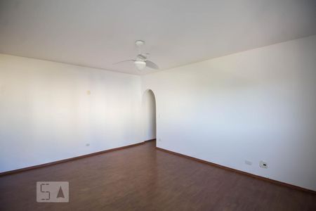 Apartamento à venda com 100m², 2 quartos e 1 vagaSala 