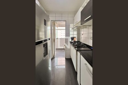 Apartamento para alugar com 68m², 2 quartos e 1 vagaCozinha