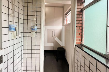 Apartamento para alugar com 68m², 2 quartos e 1 vagaÁrea de Serviço