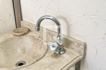 Apartamento para alugar com 68m², 2 quartos e 1 vagaBanheiro de Serviço