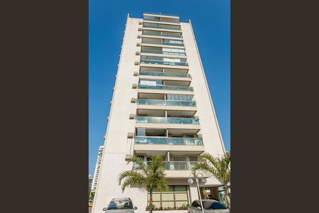 Apartamento para alugar com 70m², 2 quartos e 1 vagaFachada