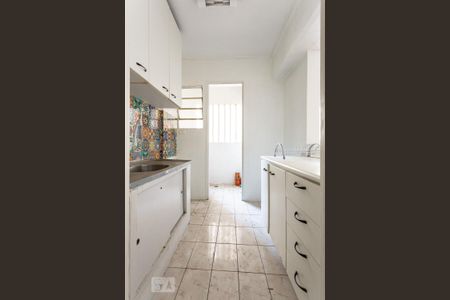 Cozinha de apartamento para alugar com 1 quarto, 61m² em Moema, São Paulo