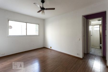 Sala de apartamento para alugar com 1 quarto, 61m² em Moema, São Paulo
