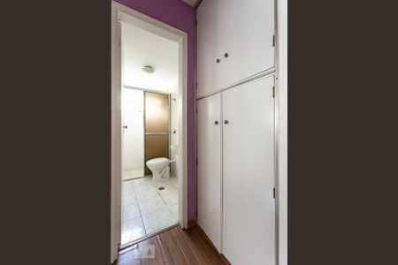 Banheiro de apartamento para alugar com 1 quarto, 61m² em Moema, São Paulo