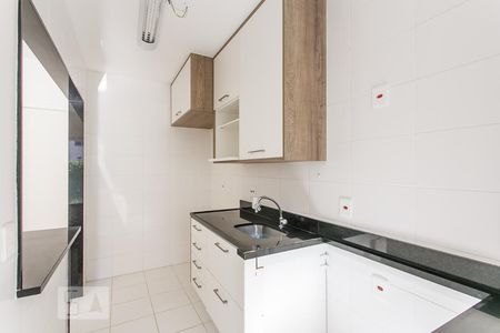 Apartamento à venda com 65m², 2 quartos e 1 vagaCozinha
