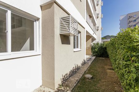 Varanda de apartamento à venda com 2 quartos, 65m² em Jacarepaguá, Rio de Janeiro