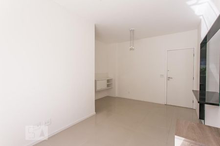Sala de apartamento à venda com 2 quartos, 65m² em Jacarepaguá, Rio de Janeiro