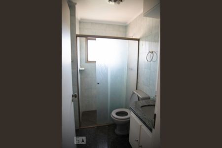 Apartamento à venda com 148m², 3 quartos e 3 vagas Apartamento à venda com 148m², 3 quartos e 3 vagasBanheiro Social
