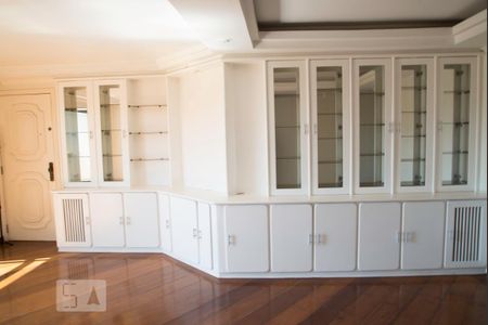 Apartamento à venda com 148m², 3 quartos e 3 vagas Apartamento à venda com 148m², 3 quartos e 3 vagasSala