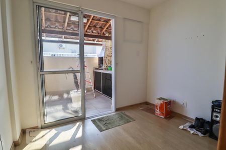 Apartamento à venda com 130m², 3 quartos e 1 vagaSegundo Andar - Sala