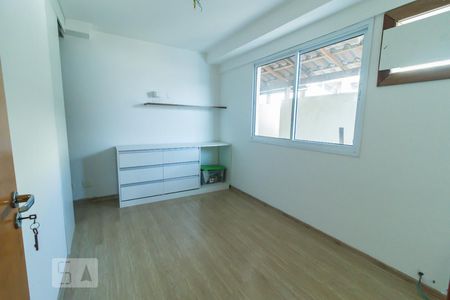 Apartamento à venda com 130m², 3 quartos e 1 vagaSegundo Andar - Suíte