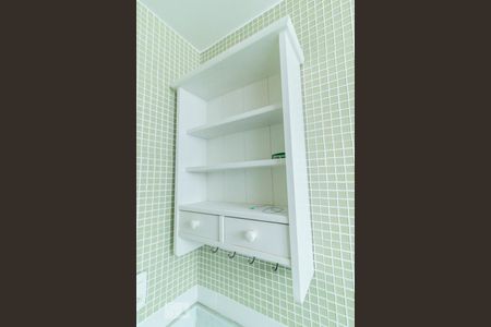 Apartamento à venda com 130m², 3 quartos e 1 vagaPrimeiro Andar - Detalhe Banheiro