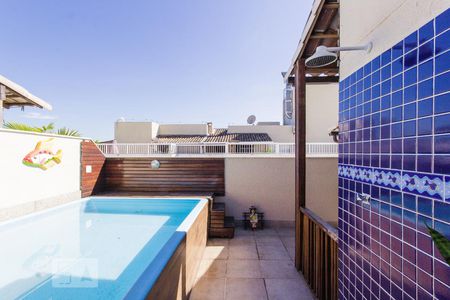 Apartamento à venda com 130m², 3 quartos e 1 vagaSegundo Andar - Piscina