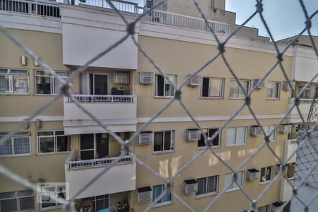 Apartamento à venda com 130m², 3 quartos e 1 vagaPrimeiro Andar - Vista Quarto 01