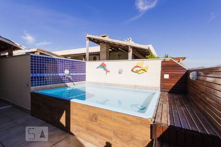 Apartamento à venda com 130m², 3 quartos e 1 vagaSegundo Andar - Piscina