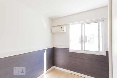 Apartamento à venda com 130m², 3 quartos e 1 vagaPrimeiro Andar - Quarto 01