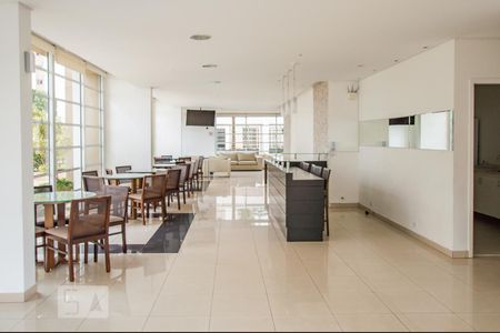 Apartamento para alugar com 103m², 3 quartos e 2 vagas Apartamento para alugar com 103m², 3 quartos e 2 vagasSalão de festas