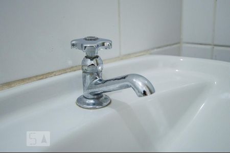 Apartamento para alugar com 103m², 3 quartos e 2 vagas Apartamento para alugar com 103m², 3 quartos e 2 vagasBanheiro de serviço