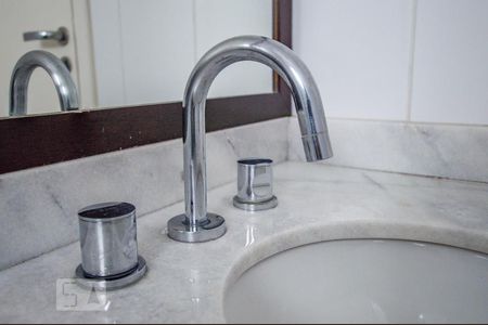 Apartamento para alugar com 103m², 3 quartos e 2 vagas Apartamento para alugar com 103m², 3 quartos e 2 vagasQuarto 3 - Suite - Banheiro