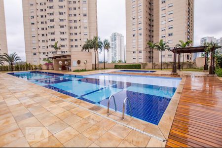 Apartamento para alugar com 103m², 3 quartos e 2 vagas Apartamento para alugar com 103m², 3 quartos e 2 vagasPiscina