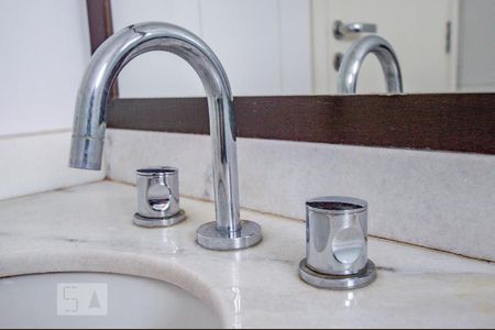 Apartamento para alugar com 103m², 3 quartos e 2 vagas Apartamento para alugar com 103m², 3 quartos e 2 vagasBanheiro