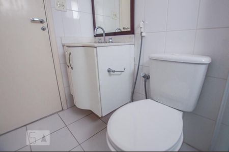 Apartamento para alugar com 103m², 3 quartos e 2 vagas Apartamento para alugar com 103m², 3 quartos e 2 vagasBanheiro