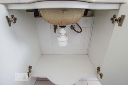 Apartamento para alugar com 103m², 3 quartos e 2 vagas Apartamento para alugar com 103m², 3 quartos e 2 vagasBanheiro