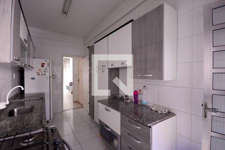 Apartamento à venda com 80m², 1 quarto e sem vaga Apartamento à venda com 80m², 1 quarto e sem vagaCozinha