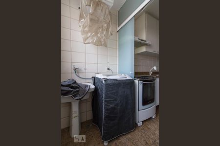 Apartamento para alugar com 59m², 3 quartos e 1 vagaArea de serviço 