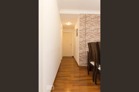 Acesso aos quartos e banheiro  de apartamento à venda com 3 quartos, 59m² em Mooca, São Paulo