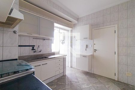 Apartamento à venda com 206m², 3 quartos e 1 vaga Apartamento à venda com 206m², 3 quartos e 1 vagaCozinha