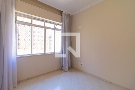 Apartamento à venda com 206m², 3 quartos e 1 vaga Apartamento à venda com 206m², 3 quartos e 1 vagaQuarto 3