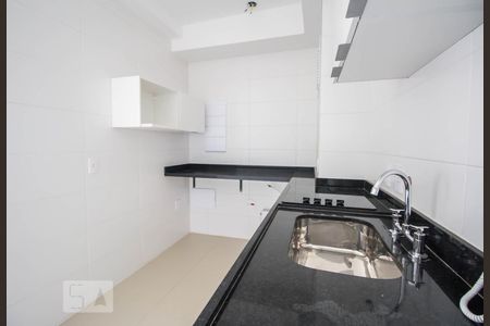 Cozinha de apartamento para alugar com 1 quarto, 44m² em Pinheiros, São Paulo