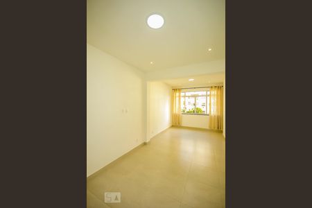 Sala de apartamento à venda com 2 quartos, 86m² em Copacabana, Rio de Janeiro