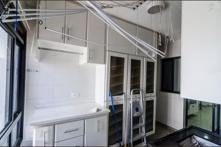 Apartamento à venda com 127m², 3 quartos e 2 vagasÁrea de Serviço