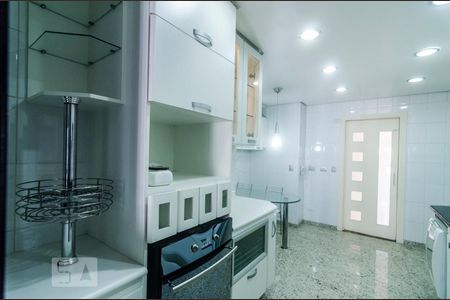 Apartamento à venda com 127m², 3 quartos e 2 vagasCozinha