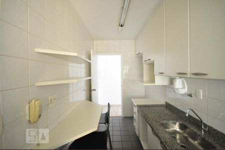 Apartamento para alugar com 59m², 2 quartos e 2 vagasCozinha