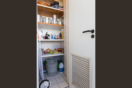 Apartamento à venda com 230m², 3 quartos e 1 vagaDespensa