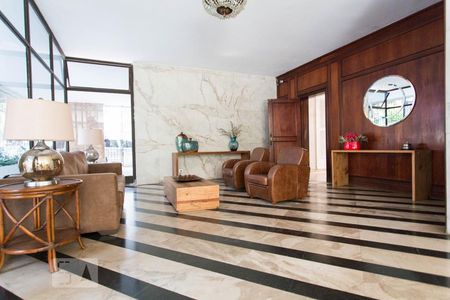 Apartamento à venda com 230m², 3 quartos e 1 vagaHall