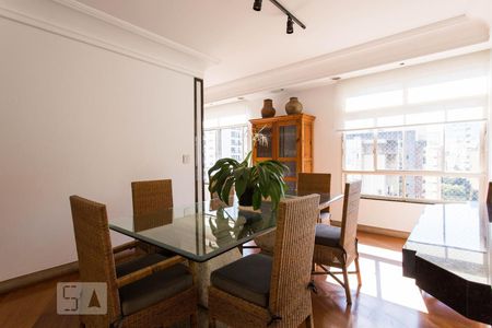 Sala de apartamento à venda com 3 quartos, 230m² em Jardim Paulista, São Paulo