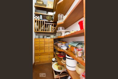 Apartamento à venda com 230m², 3 quartos e 1 vagaDespensa