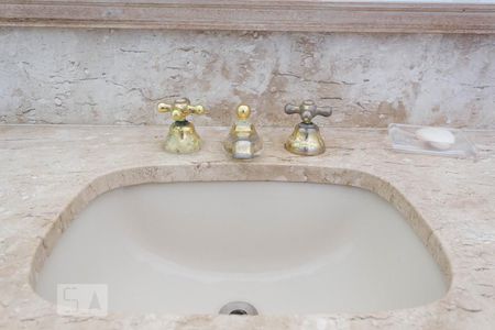 Apartamento à venda com 230m², 3 quartos e 1 vagaBanheiro 